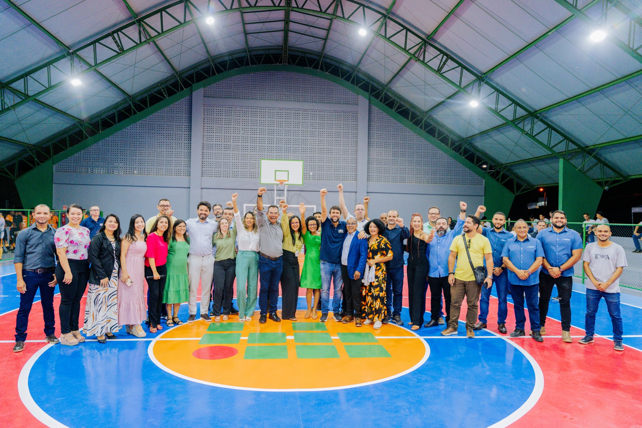 Pedro Lucas realiza entrega de quadra poliesportiva para o IFMA de Pedreiras