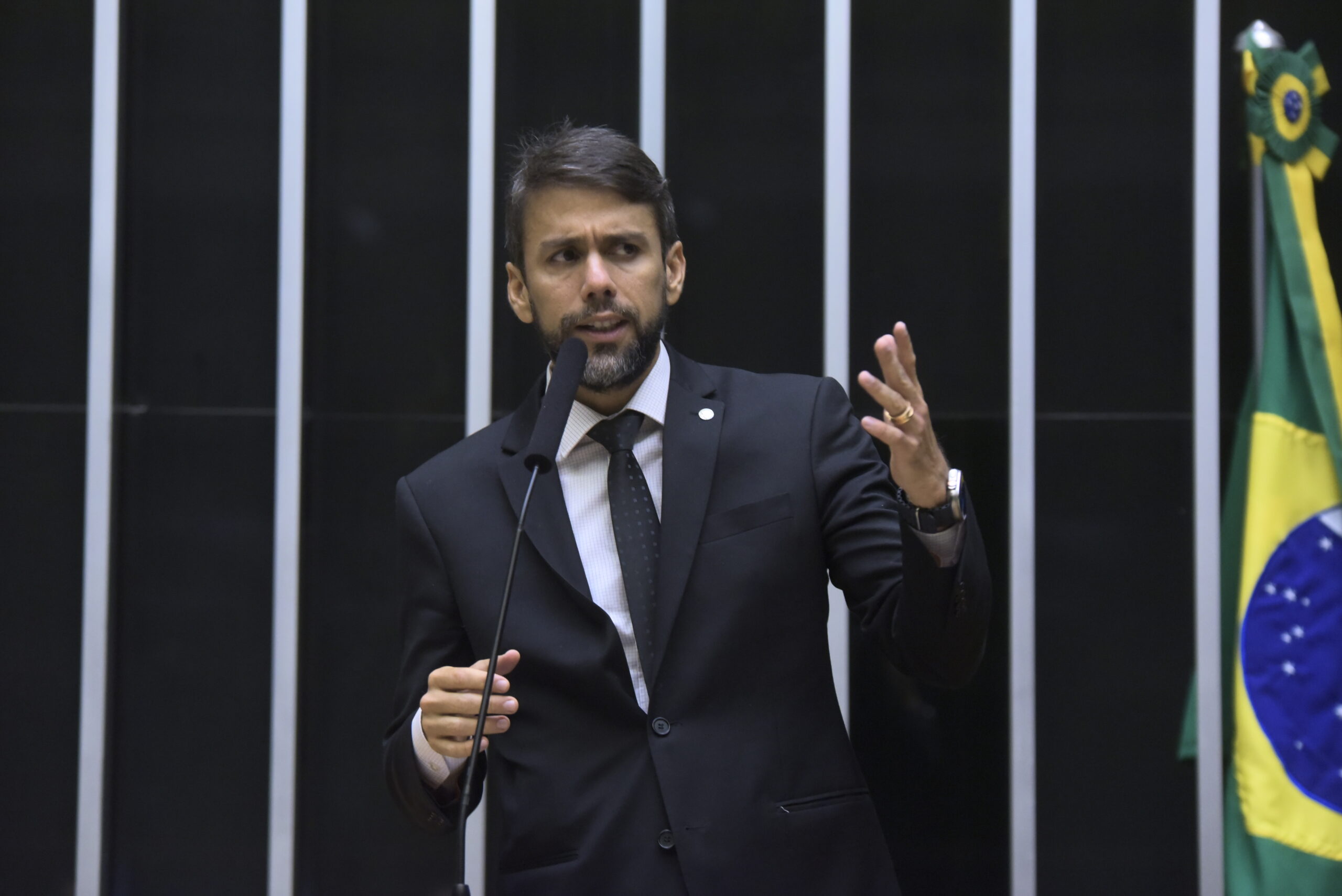 Pedro Lucas destaca proposta que propõe o fim da obrigatoriedade de autoescolas
